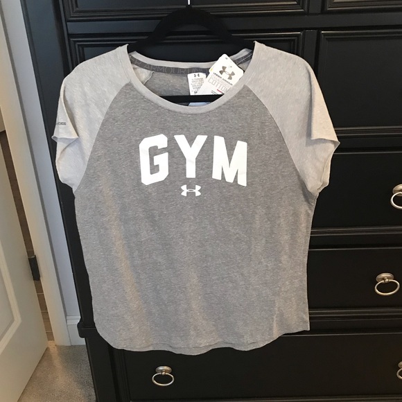 Under Armour Tops - NWT Under armour T-shirt